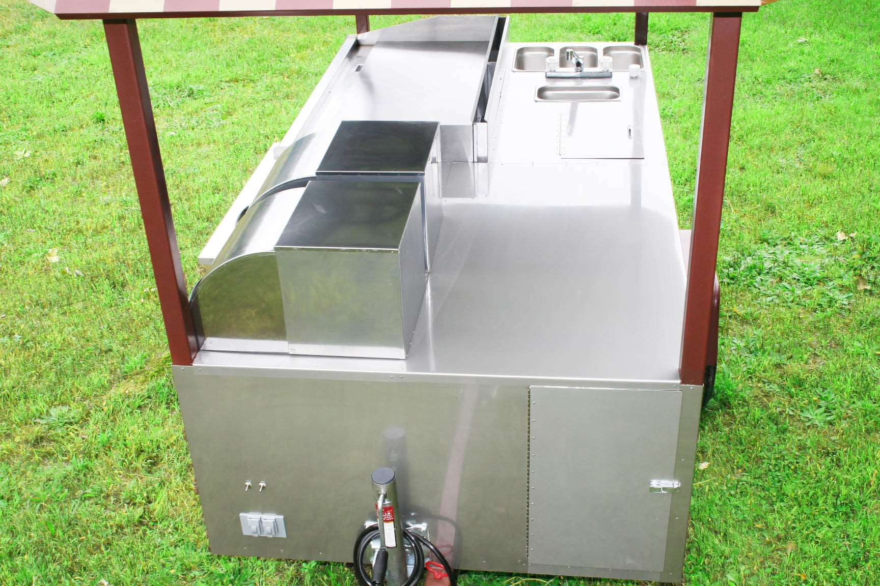 Grand Master Griddle Hot Dog Cart Griddle 4 Sinks 6 Steam Pans