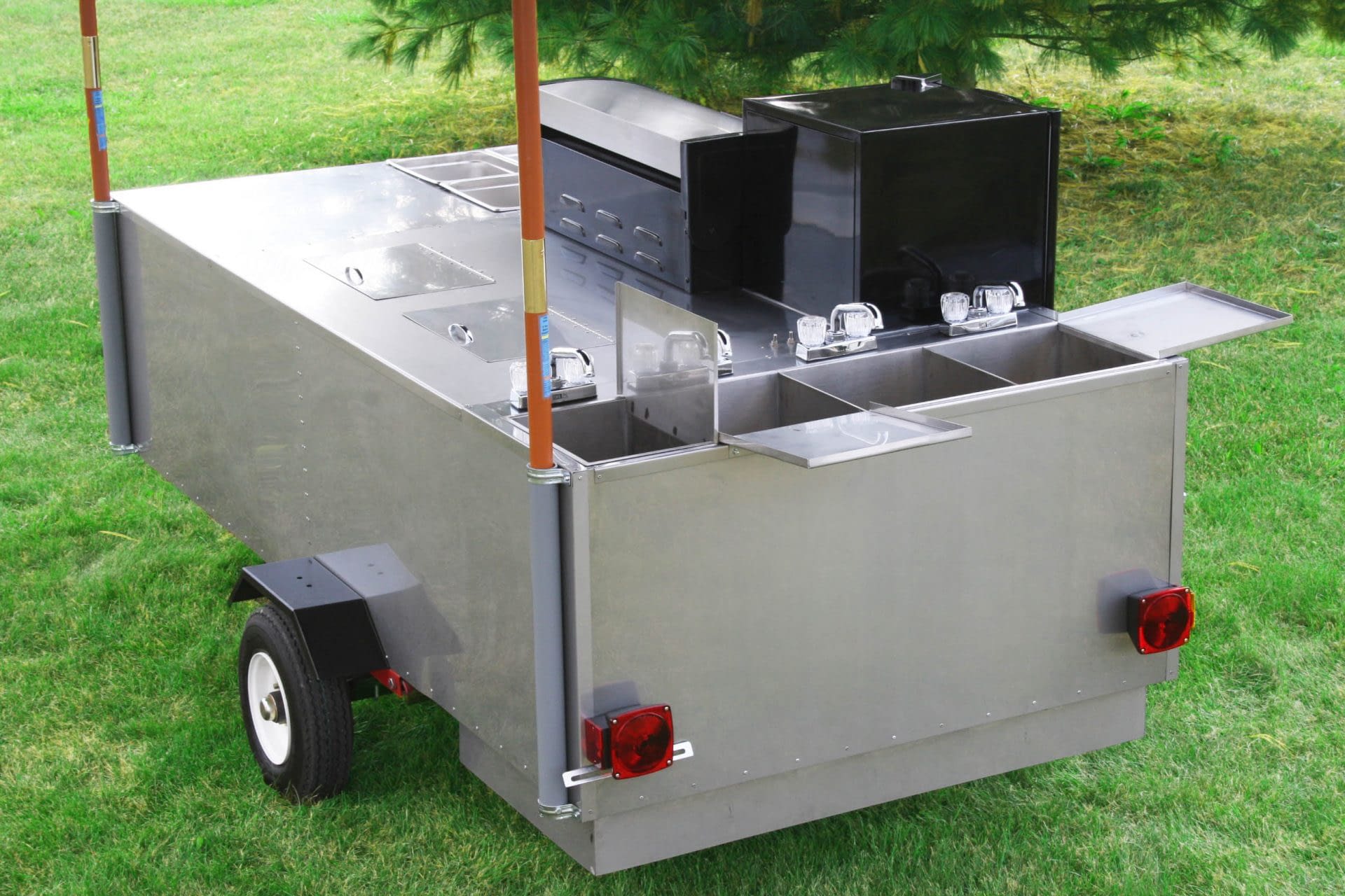 California Grill Hot Dog Cart Stainless Steel Grill Refrigerator